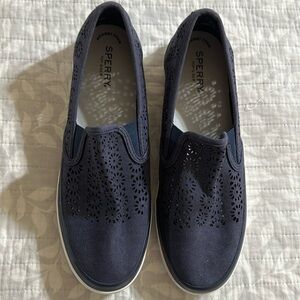 Sperry Women’s size 10M slip-on boat shoe